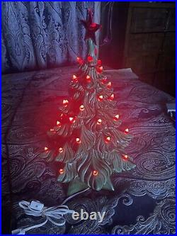 Vintage Holland Mold Ceramic Light Up Christmas Tree Green /red Lights Star 18
