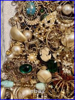 Vintage Jewelry Art Christmas Tree Framed Signed With Lights