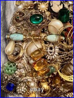 Vintage Jewelry Art Christmas Tree Framed Signed With Lights Vintage Jewelry Art Christmas Tree Framed Signed With Lights