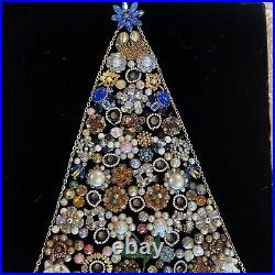 Vintage Jewelry Art Christmas Tree On Black Velvet 16 X 12 Excellent