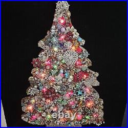 Vintage Jewelry Art Christmas Tree On Black Velvet Lights Up 24x19 3/4 Beautiful