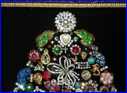 Vintage Jewelry Christmas Tree Framed Wall Art 17.5 X 20 Gold Black Velvet Retro