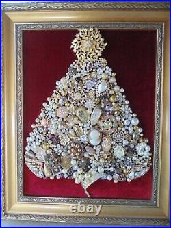 Vintage Jewelry Framed CHRISTMAS TREE Gold STAR CameoGold OwlFlower Locket