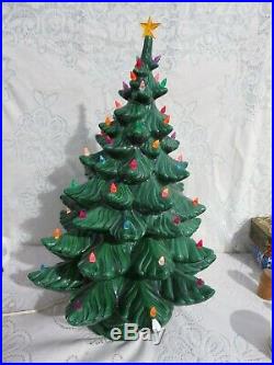 Vintage Large 24 Atlantic Mold Ceramic Christmas Tree with Base & Music Box AS IS