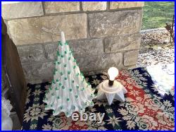 Vintage Lava Volcano Pearl Essence Ceramic Christmas Tree Star Base 20 1/2 T