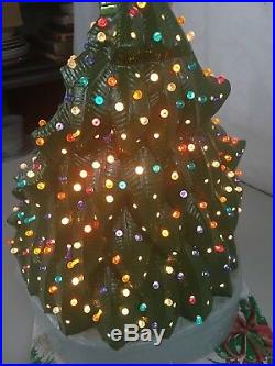 Vintage Lighted Ceramic Christmas Tree With Ornaments Carolers 15 Silent Night