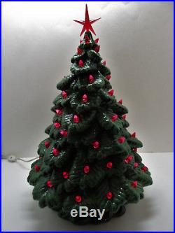 Vintage Nowells 16 Green Ceramic Table Top Christmas Tree With Star & Red Lights