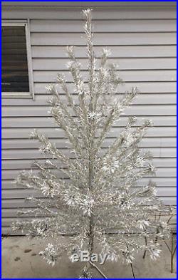 Vintage Peco 6 Aluminum Christmas Tree 6 1/2 Ft 91 Branches Box