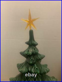 Vintage/Pre-Owned17 Atlantic Mold Ceramic Lighted Christmas Tree withBase, Birds