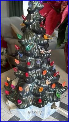 Vintage Rare Nativity Ceramic Christmas Tree Lighted Snow Base