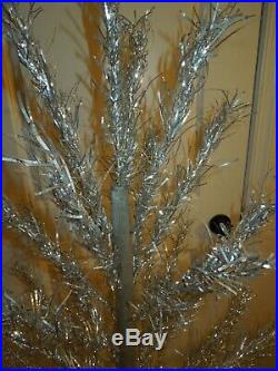 Vintage Retro Aluminium Taper Christmas Tree 5 Ft No. 552 With Skirt & Box
