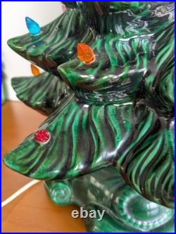 Vintage Retro MCM 70s Atlantic Ceramic Lighted Holiday Christmas Tree And Base