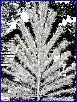 Vintage SPARKLER POM POM Medallion Aluminum Christmas Tree Star-Band 6 Ft GREAT