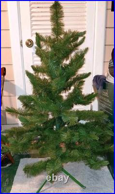 Vintage Scotch Pine Bottle Brush Christmas Tree American Tree & Wreath 4 Vintage Scotch Pine Bottle Brush Christmas Tree American Tree & Wreath 4