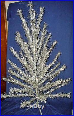 Vintage Silver Aluminum 6 FT Christmas Tree withTripod Stand & Original Box