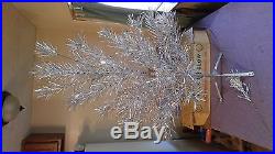 Vintage Silver Glow 4 1/2 Foot Aluminum Christmas Tree In Original Box