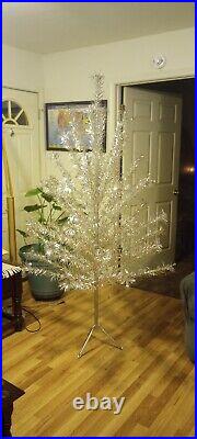 Vintage Silver Glow Pom Pom Aluminum Christmas Tree 45 Branches With Sleeves & Box