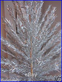 Vintage Silver Stainless Aluminum Christmas Tree 6' Ft 94 Branches Box Evergleam