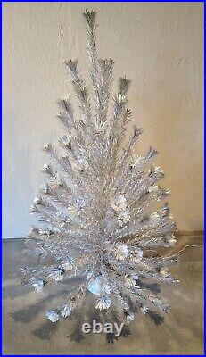 Vintage Sparkler 91 Branch Pom Pom Aluminum Star Christmas Tree with Rotating Base