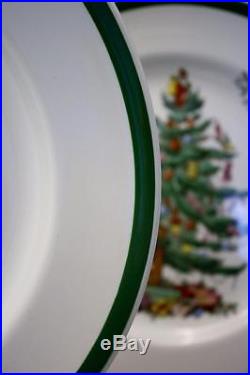 Vintage Spode Porcelain Christmas Tree S3324 Set of 12 Dinner Plates 10 3/8
