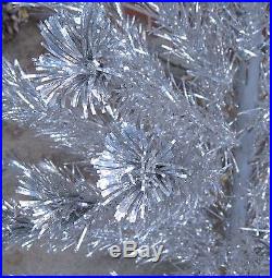 Vintage Star Band 6 Ft Pom Pom THE SPARKLER Aluminum Christmas Tree Complete