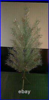 Vintage Tinsel Feather Lavsan Christmas Tree Wood Framed 120cm 4ft Boxed