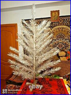 Vintage USSR Pom Pom christmas tree. Aluminum color 4.3ft very rare. 1991s new