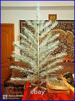 Vintage USSR artificial CHRISTMAS TREE Green and aluminum color! 4.3ft Box 76s