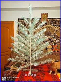 Vintage USSR artificial CHRISTMAS TREE Green and aluminum color! 4.3ft Box 76s