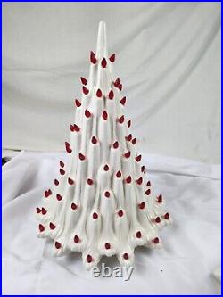 Vintage White Atlantic Mold MCM Volcano Lighted Ceramic 20 Christmas Tree