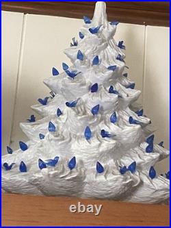 Vintage White Ceramic Christmas Tree with Blue Birds Base & Bulb 16.5 PA 87 Nice Vintage White Ceramic Christmas Tree with Blue Birds Base & Bulb 16.5 PA 87 Nice