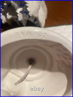 Vintage White Ceramic Christmas Tree with Blue Birds Base & Bulb 16.5 PA 87 Nice