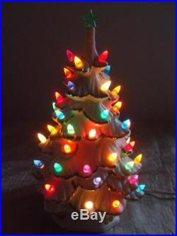 Vintage White Gold Glazed Ceramic Christmas Tree Holland Mold Lighted Star 11.5
