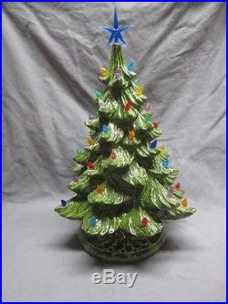 Vtg 16 Ceramic Christmas Tree Light with Music Box Holly Leaf & Berry Base