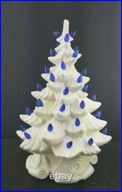 Vtg 1973 White Atlantic Mold Scroll Base Ceramic Christmas Tree Blue Lights 17