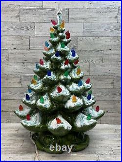 Vtg 1976 Atlantic Mold RL 18 Ceramic Green Christmas Tree Flocked Base Complete