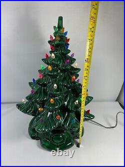 Vtg 1980's Atlantic Mold Ceramic Christmas Tree with Base! 16 READ