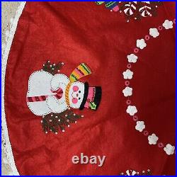 Vtg 42.5 Red Felt CHRISTMAS TREE SKIRT Table Cover Sequin Santa Snowman Handmade