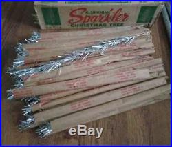 Vtg 6' Aluminum Tinsel Sparkler Christmas Tree in Box Star Band 47 Branches