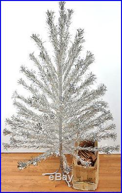 Vtg 6-foot Aluminum Christmas Tree Sparkler 4 different length branches COMPLETE