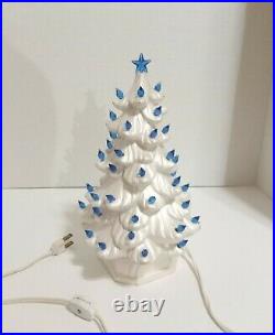 Vtg Bissett Holland Christmas Tree Ceramic Mold Light Up Base White Branded READ