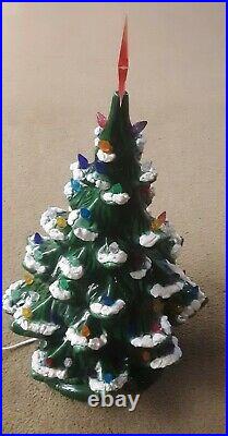Vtg Ceramic Christmas Tree withBase Atlantic Mold Lights Star Snow Flock 17 x 12