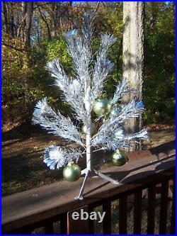 Vtg Collector 2.5 Ft Pretty! Retro Silver Sparkler Aluminum Xmas Tree #406