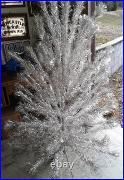 Vtg Consolidated Novelty Aluminum Christmas Tree 89 Branches 6ft Complete In Box