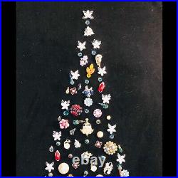 Vtg Costume Jewelry Christmas Tree Lights Black Velvet Back Gold Frame Frog READ