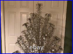 Vtg Evergleam Deluxe 6 Ft Fountain 94 Branch Aluminum Christmas Tree #4606 Box