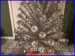 Vtg Evergleam Deluxe 6 Ft Fountain 94 Branch Aluminum Christmas Tree #4606 Box