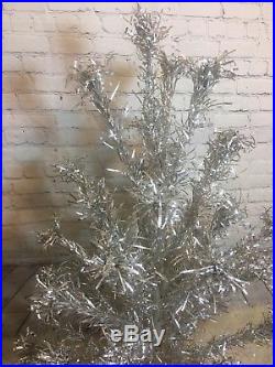 Vtg Evergleam Stainless Aluminum Christmas Tree 4 Box MCM Silver 55 Branch Pom