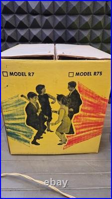 Vtg MCM Rainbo-Lite Revolving Aluminum Christmas Tree Light withBox &Base