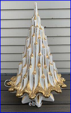 Vtg Mid Century CERAMIC CHRISTMAS TREE Atlantic Mold WHITE & GOLD 20 mcm Lamp
